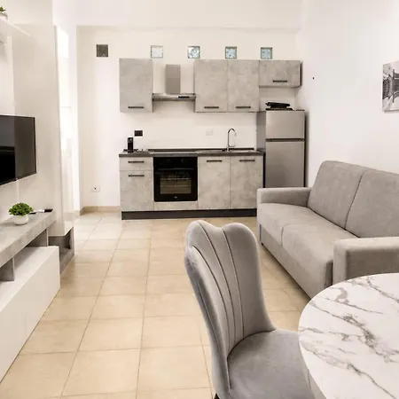 Dimora Alessandrina Apartment